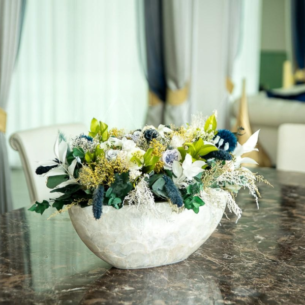 Full bloom centerpiece