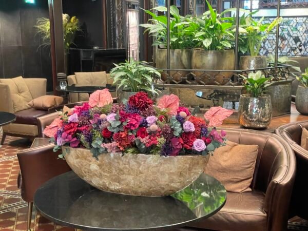 Full bloom centerpiece