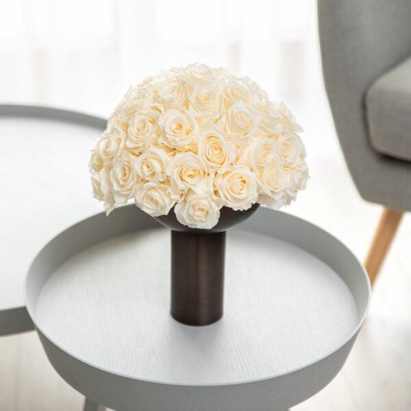 Timeless Rose vase arrangement