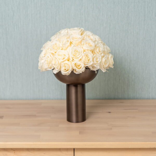 vase arrangements Timeless Rose centerpiece