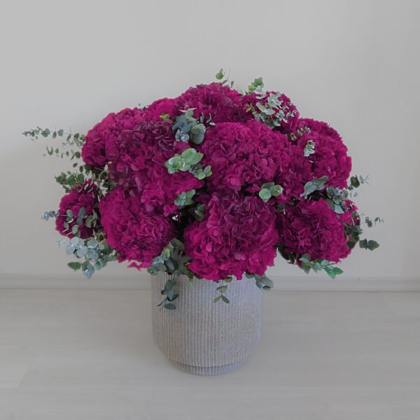 Hydrangea Symphony centerpiece