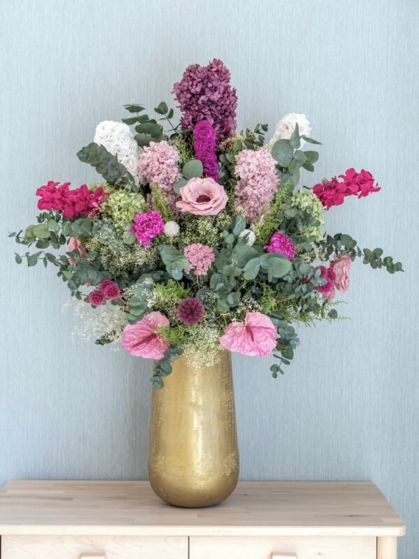 Secret Garden vase arrangement