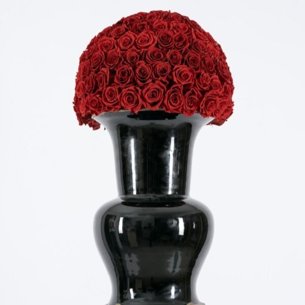 Timeless Rose vase arrangement